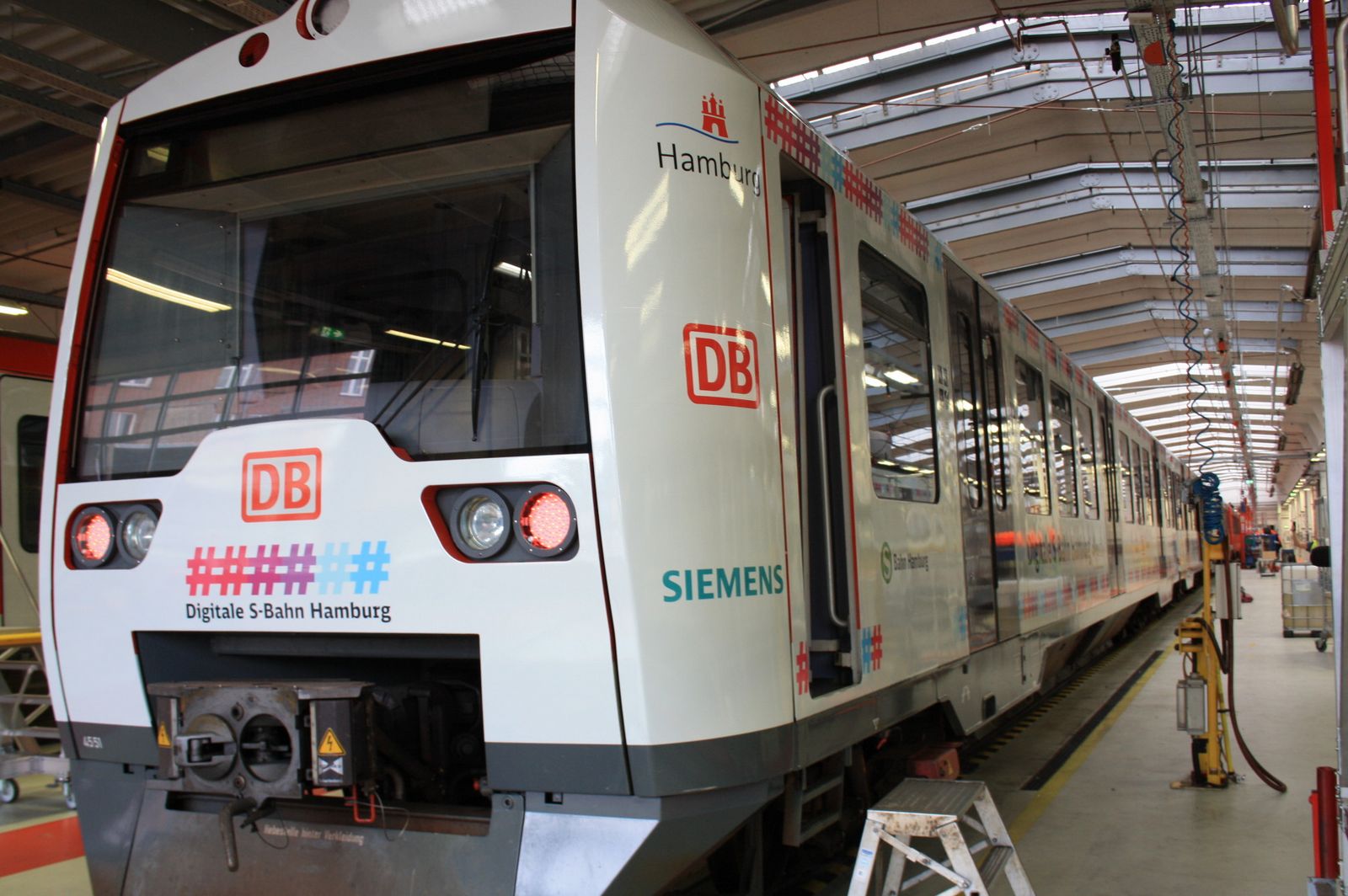 Beklebung S Bahn Hamburg